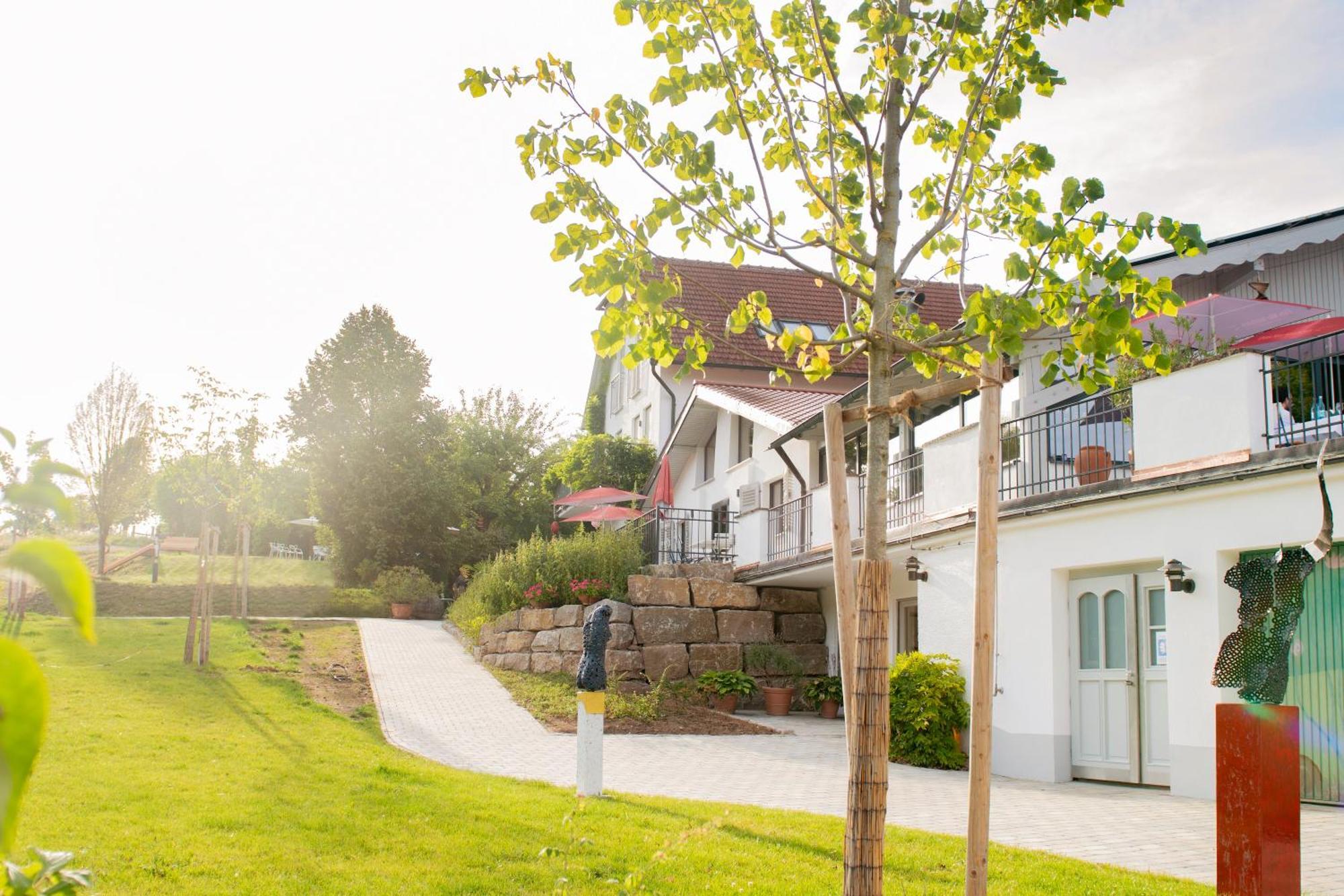Altes Kurhaus Landhotel Trabelsdorf Exterior photo