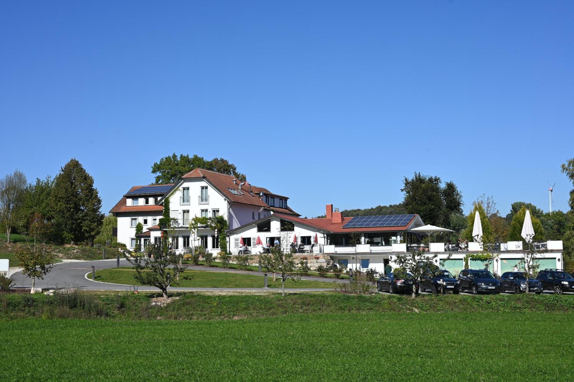 Altes Kurhaus Landhotel Trabelsdorf Exterior photo